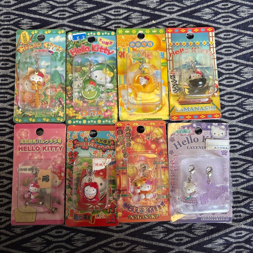 ☆*☆様 ご当地キティー まとめ売り 55点