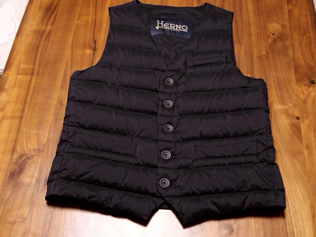 ヘルノ ダウンジレ 46 楽天市場】HERNO ヘルノ LEGEND IL GILET ダウンベスト ダウンジレ
