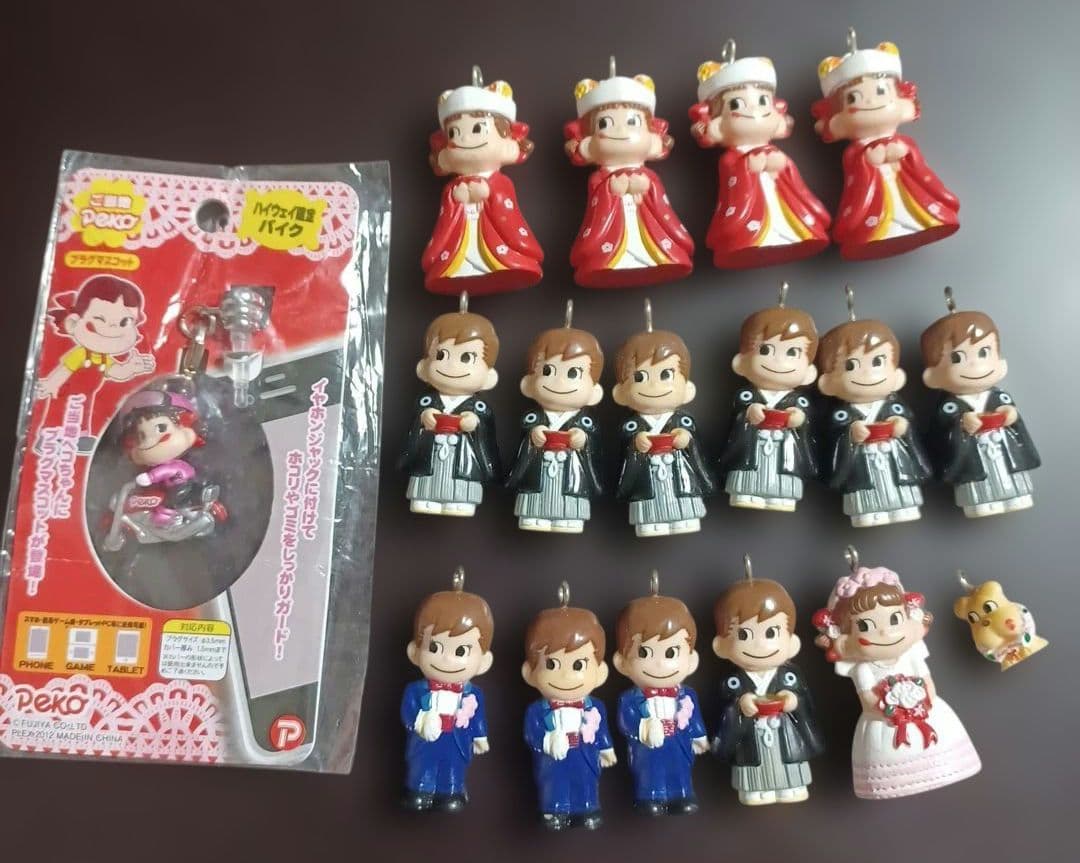 不二家 ペコちゃん マスコット ストラップ まとめ売り 17個 バイク