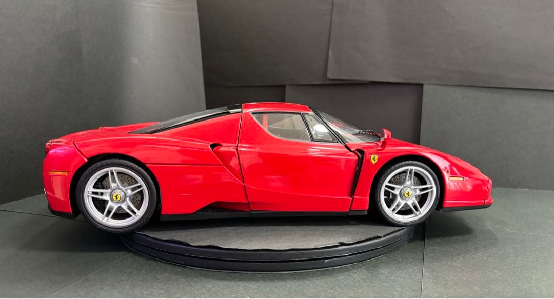 貴重】デアゴスティーニ エンツォフェラーリ1/10スケールセット - メルカリ