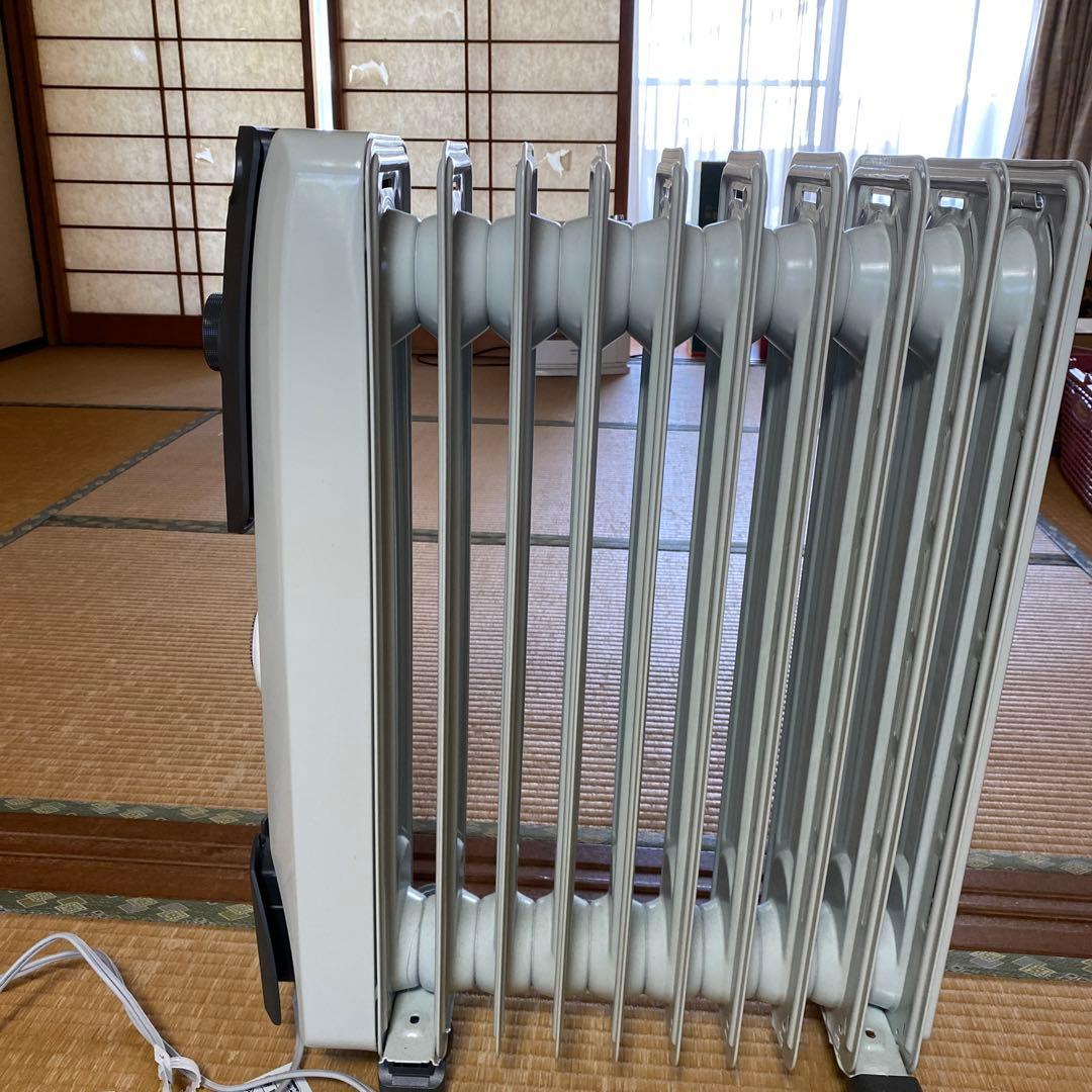 オイルヒーターRHU1015ーDG デロンギ（DeLonghi） オイルヒーター ユニカルド オイルヒーター