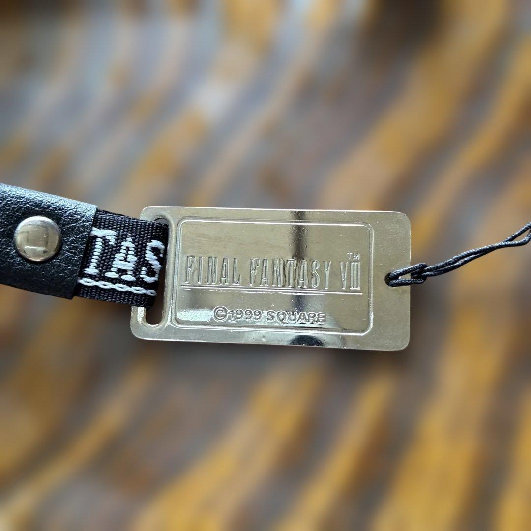 ファイナルファンタジー8 ストラップ 限定キーホルダー - メルカリ