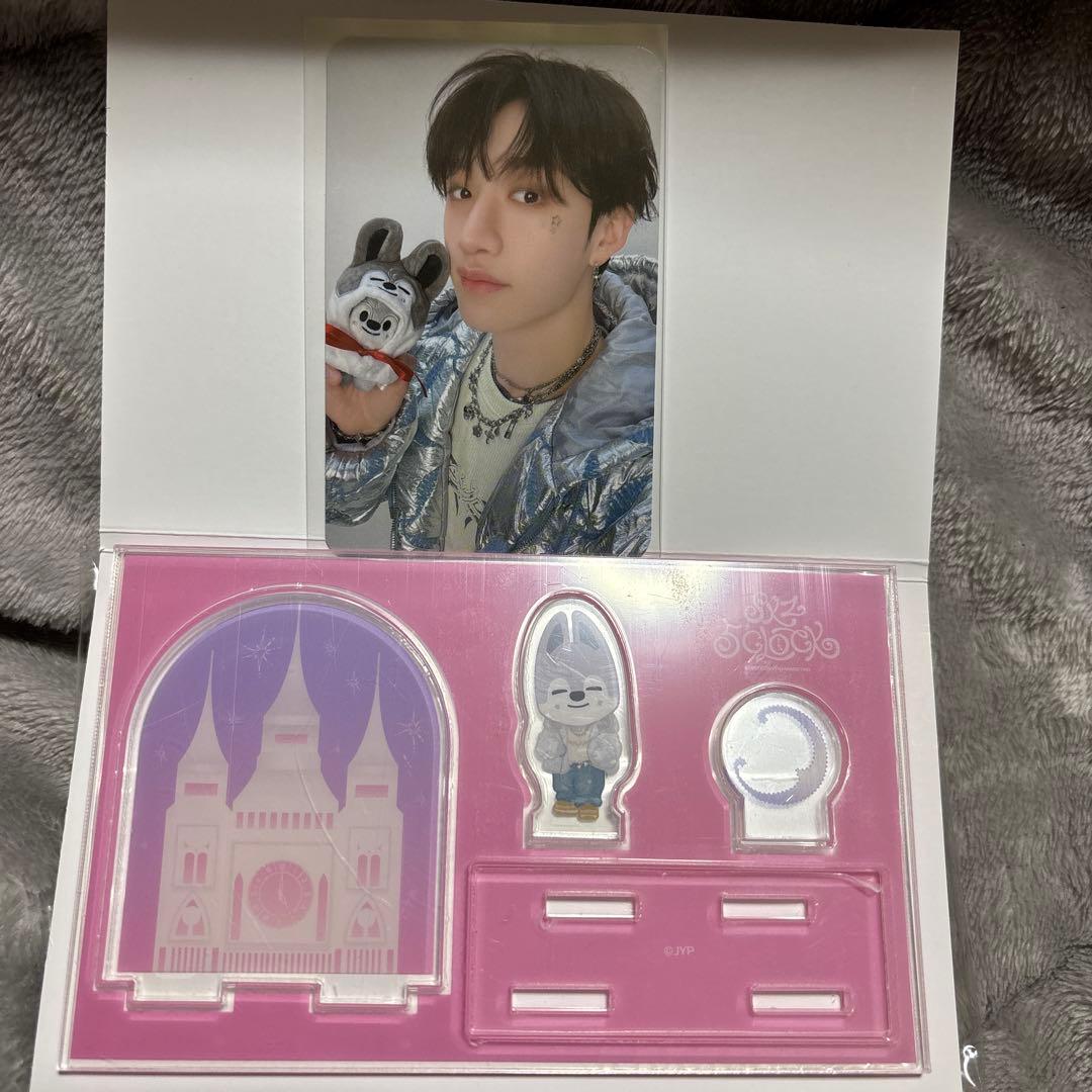 Stray Kids SKZ 5'CLOCK アクスタ バンチャン ウルフチャン - メルカリ