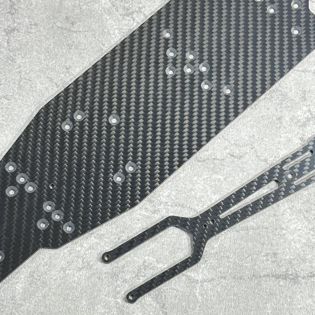 RD2.0 ヨコモ 特注品 カーボンシャーシ 3.0mm + アッパ a1732