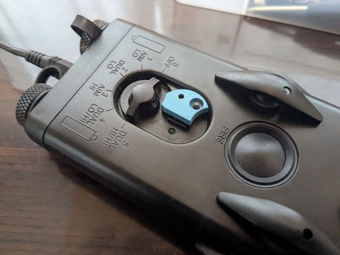 希少 SⅡS PEQ-2 グリーン 国内規格品