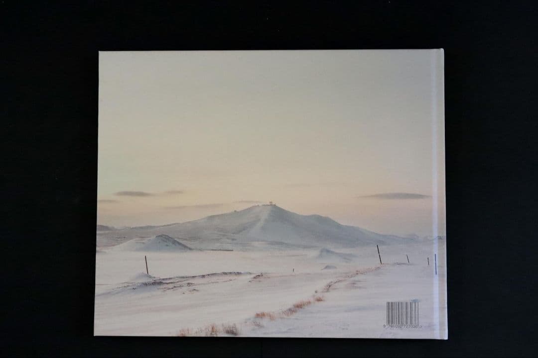 EVAENIA ARBUGAEA 写真集　 TIKSI