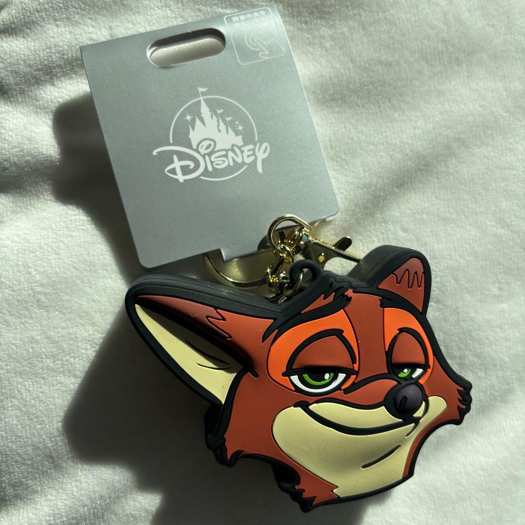 ディズニーストア トーキングキーチェーン ズートピア ニックワイルド