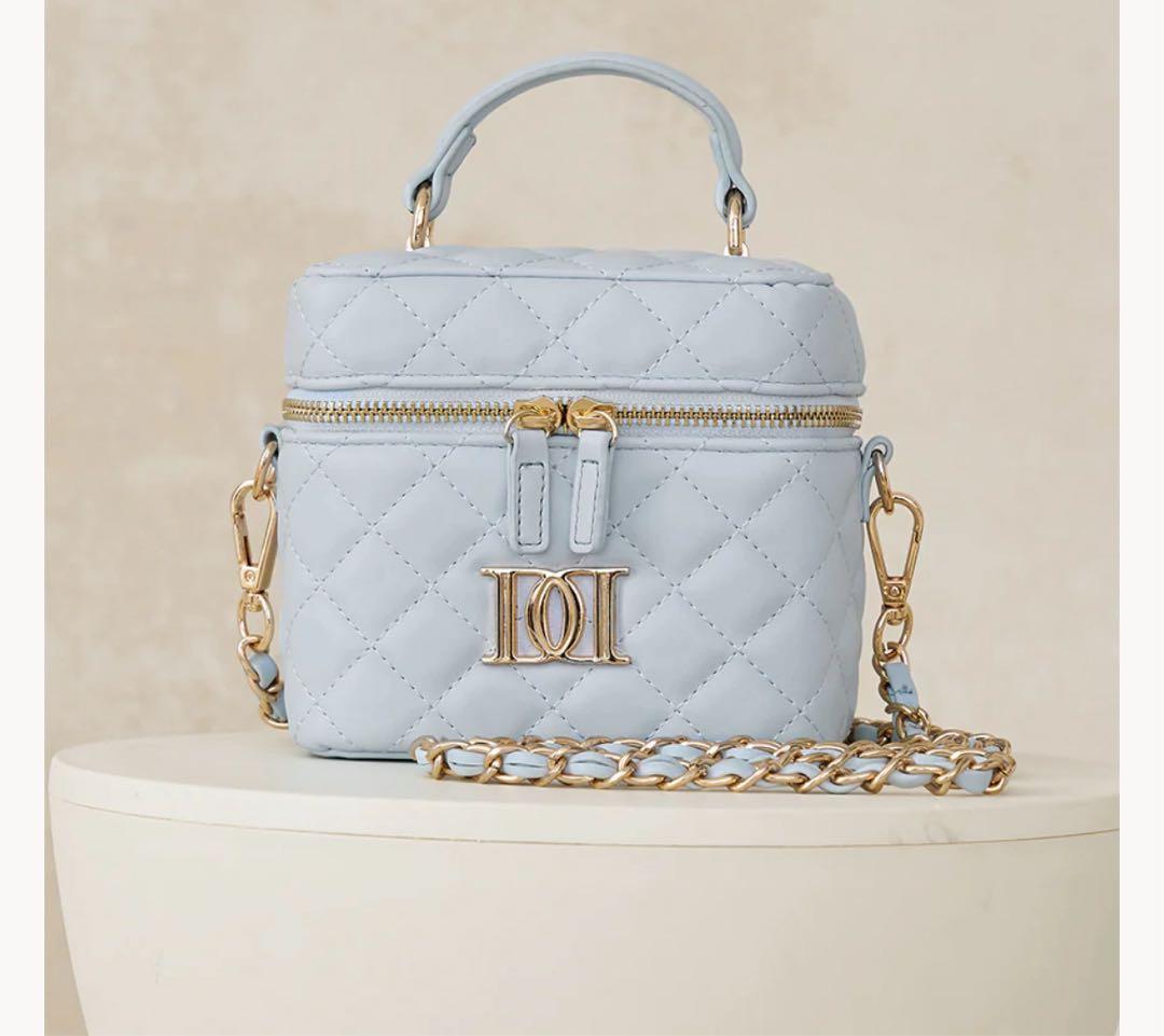 Darich 【ゴールドパーツ】キルティングスクエアミニバッグ sax ブルー