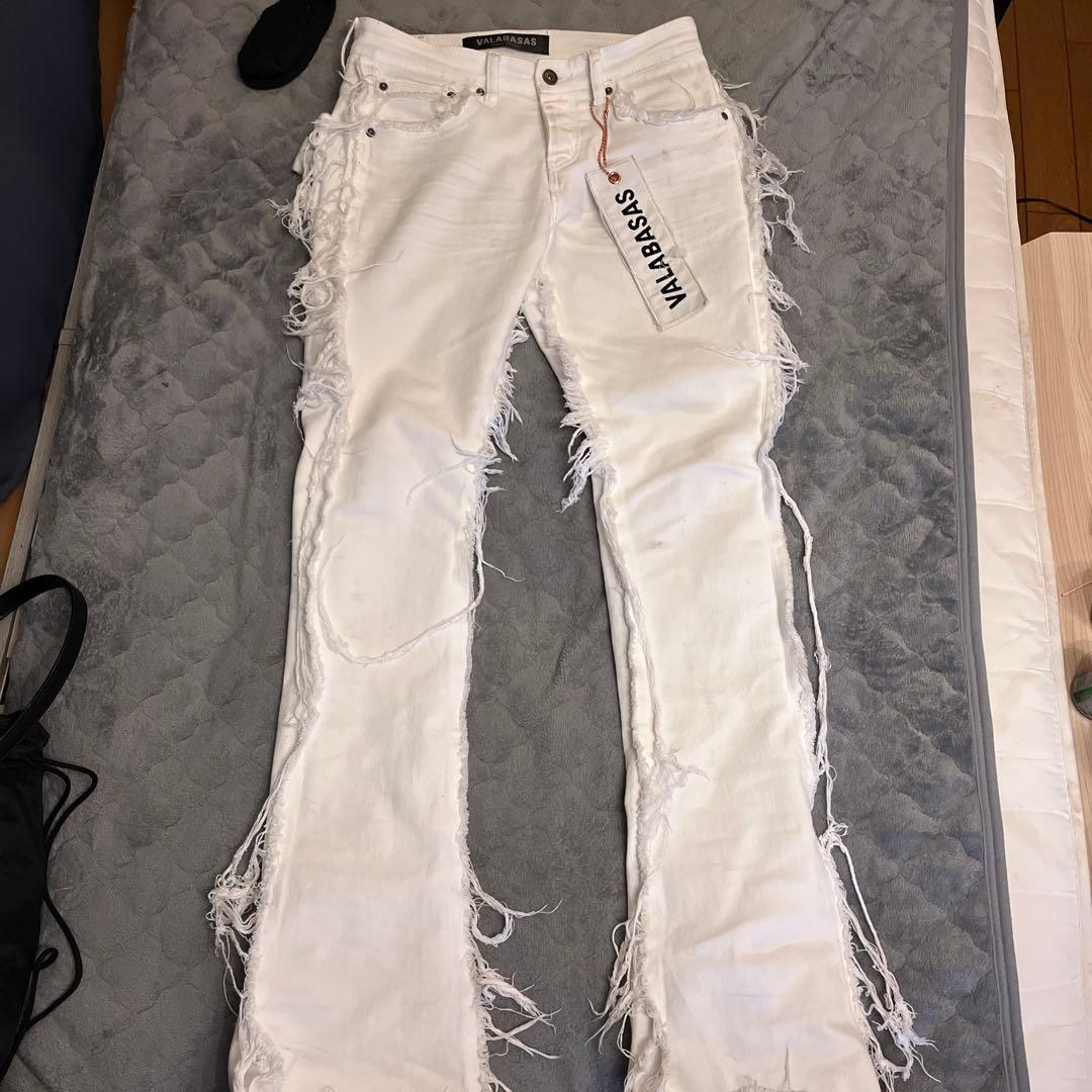バラバサスダメージホワイトフレアデニム29 valabasasバラバサス パネルダメージフレアスキニーデニム ホワイト 29