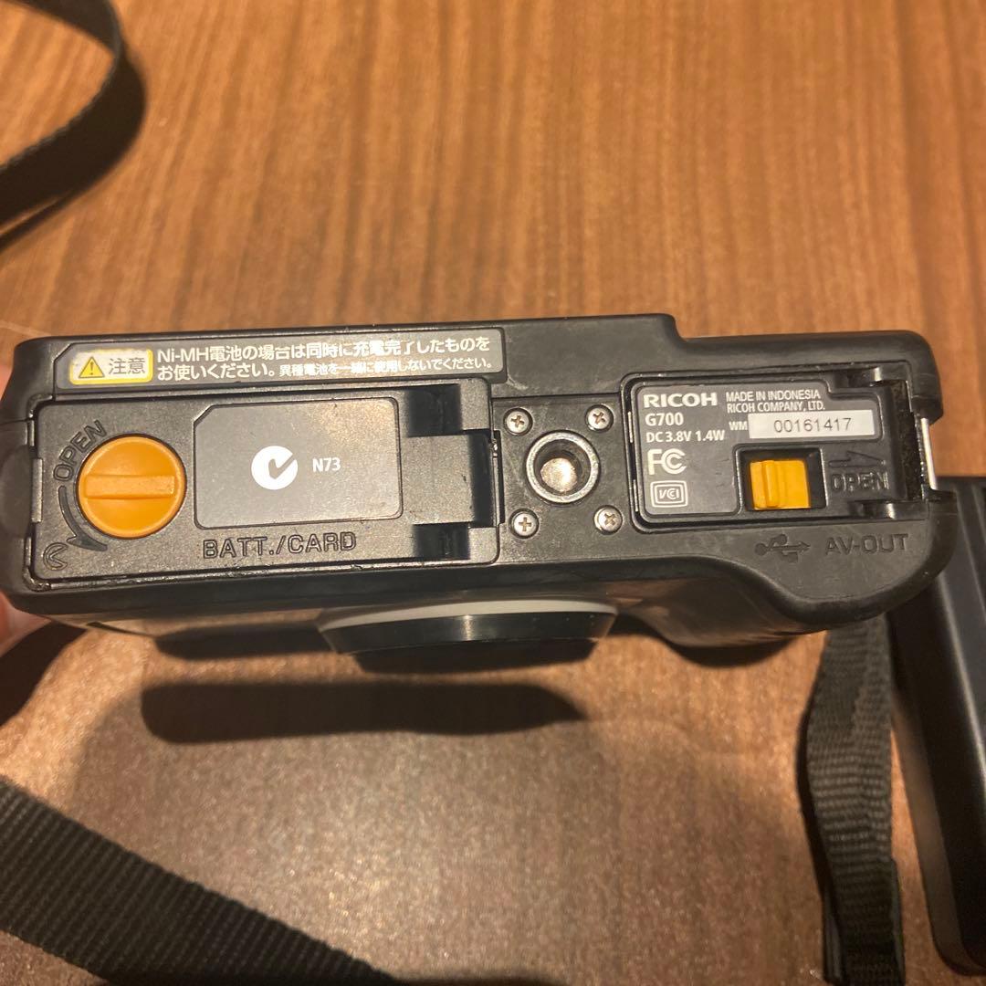 RICOH G700 コンパクトデジタルカメラ バッテリー 2個充電器付 - メルカリ