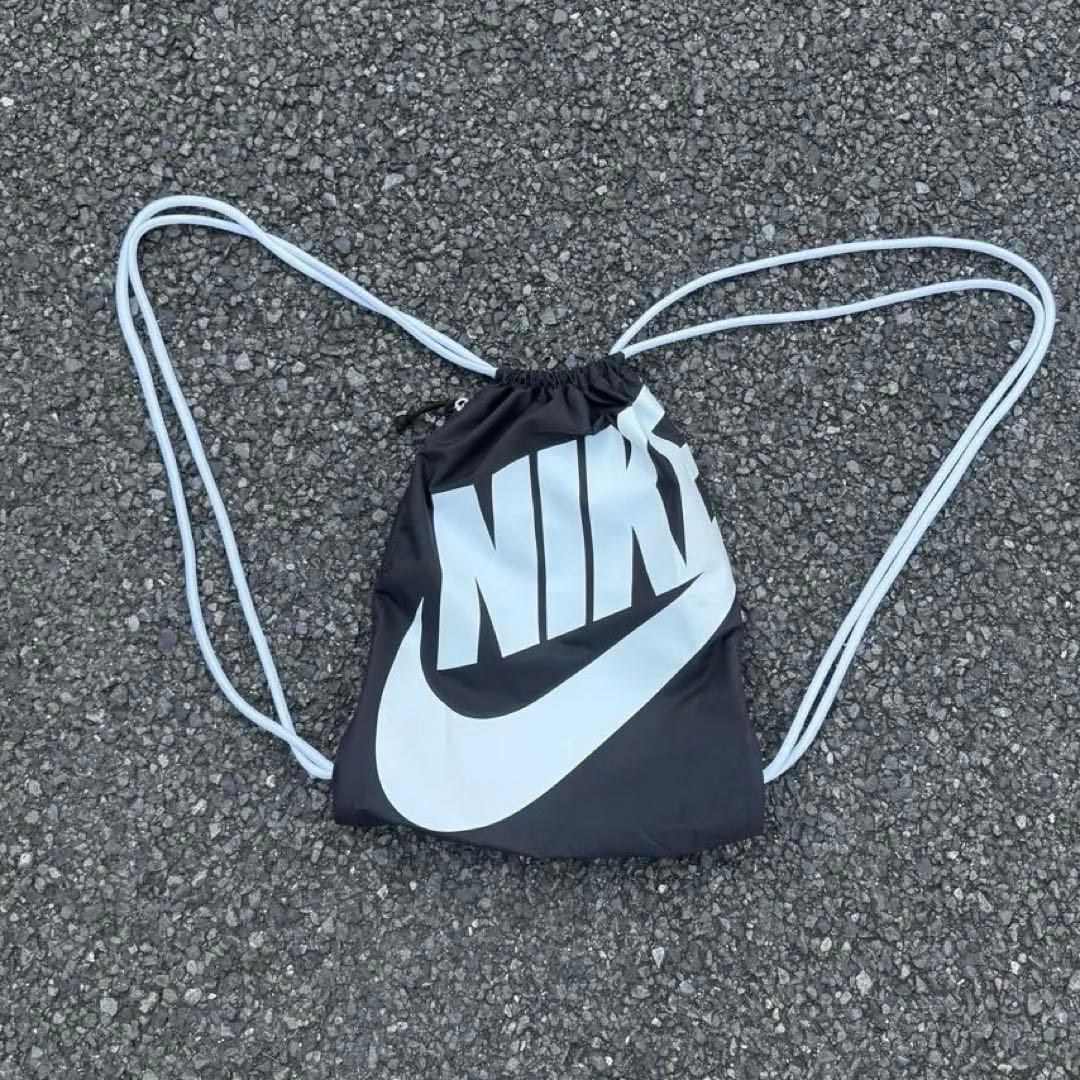 NIKE 00s 90s ナップサック y2k archive テック 90~00s NIKE ナップサックarchive テック y2k ヴィンテージ - メルカリ
