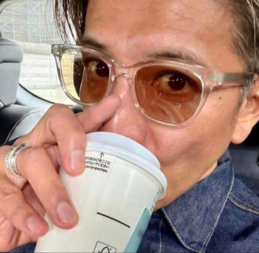 OWNDAYS サングラス　木村拓哉　プライベート着用　調光　キムタク OWNDAYS 調光サングラス キムタク プライベート着用 同型別色モデル