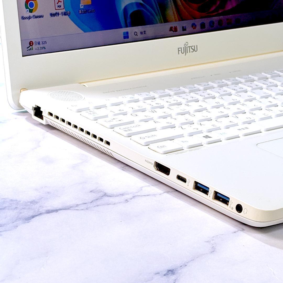 美品☆Corei7・8GB・SSD・MSOffice付 ホワイト ノートパソコン - メルカリ