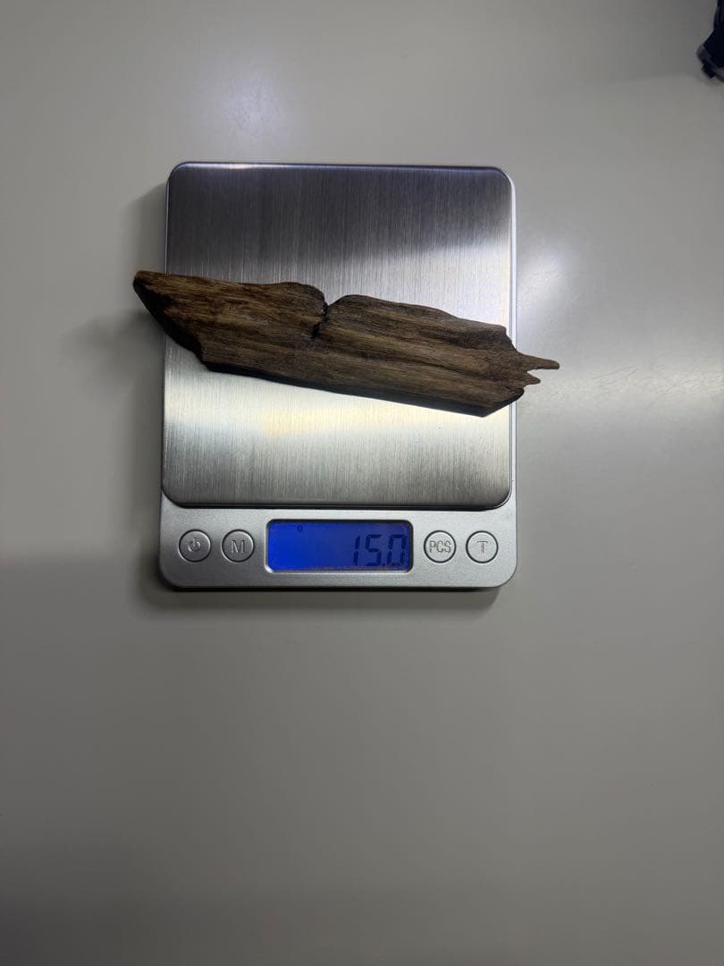 香木001 沈香(伽羅) 伽羅の通販・販売｜最上級品の伽羅を香木鑑定士が厳選｜お香専門店【香源】