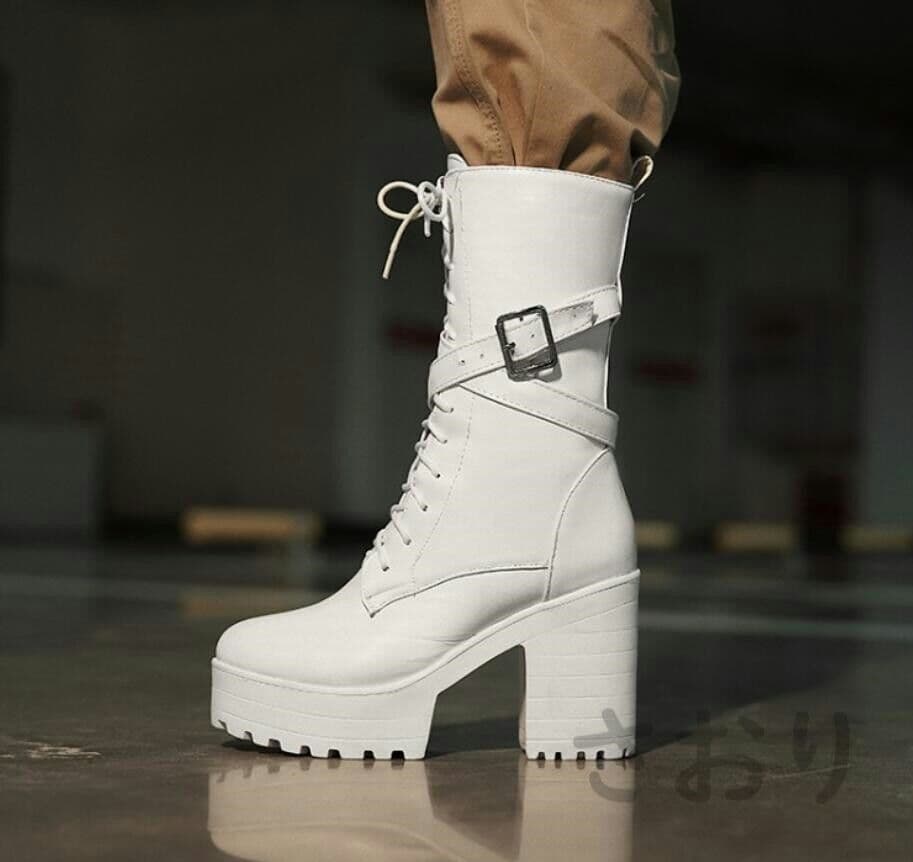 大人気 コスプレブーツ 厚底 ロング 編み上げ 太ヒール 白 23.5cm
