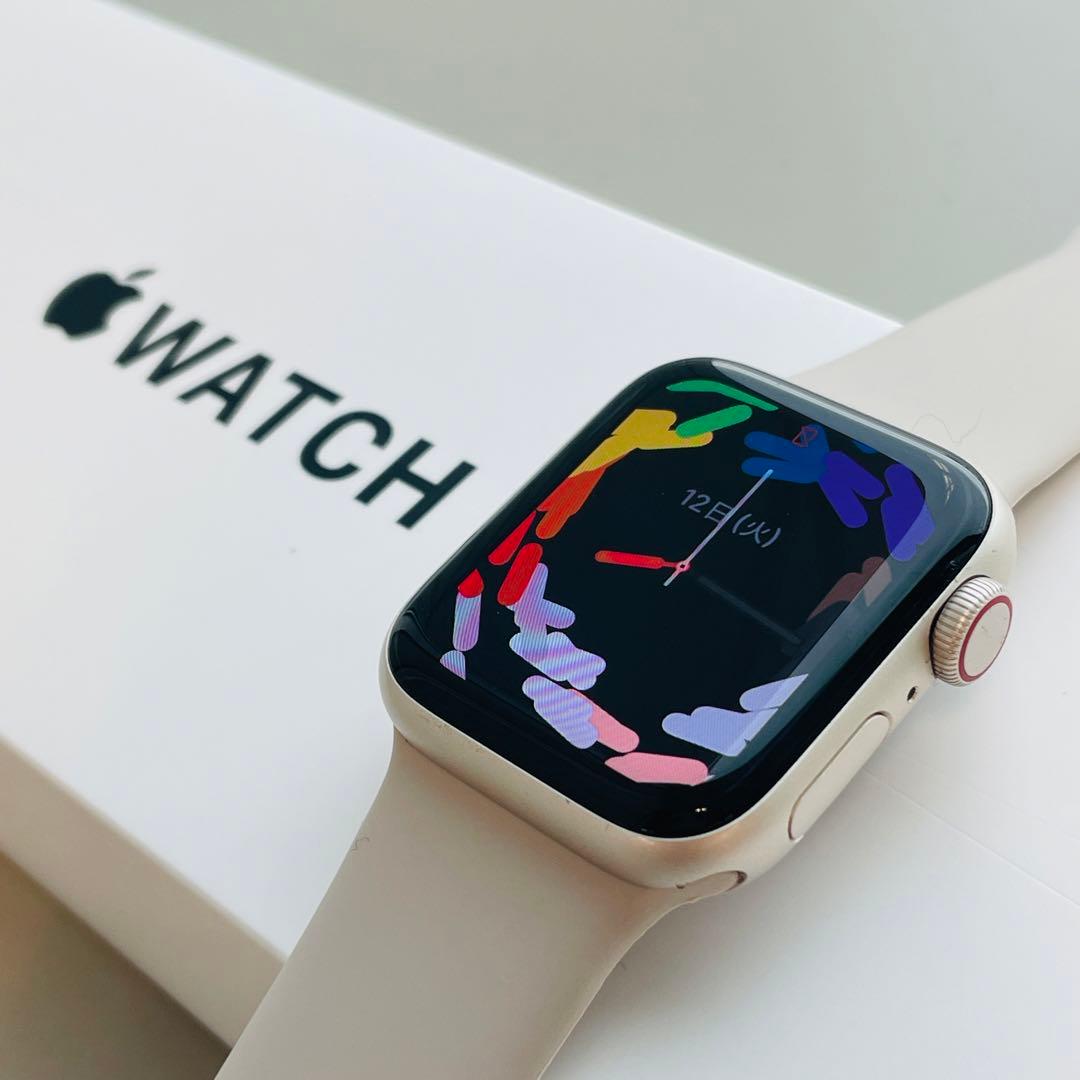 最新版】Apple Watch SE 第二世代（SE2）セルラー シルバー - メルカリ