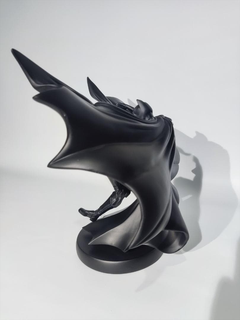 全世界4000体限定】DCダイレクト バットマンビギンズ フライト