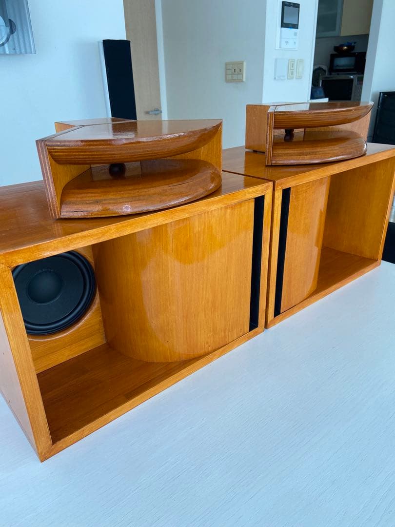 自作 削り出しウッドホーン搭載フロントロードホーンスピーカー - メルカリ