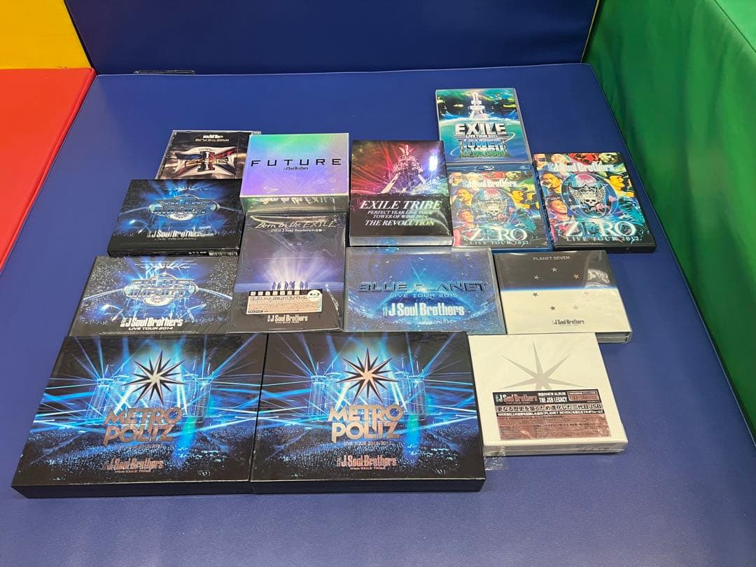 三代目J Soul Brothers 本-CD-DVD Amazon.co.jp: 【特典DVD付き】J Soul Brothers: ミュージック