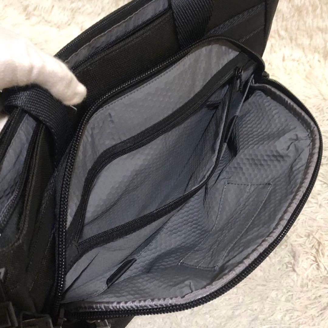 未使用✨トゥミ チャオ ビジネスバッグ エクスパンダブルトート - メルカリ