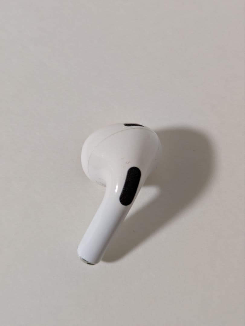 本物 Apple AirPods本体 第二世代 使用期間10カ月