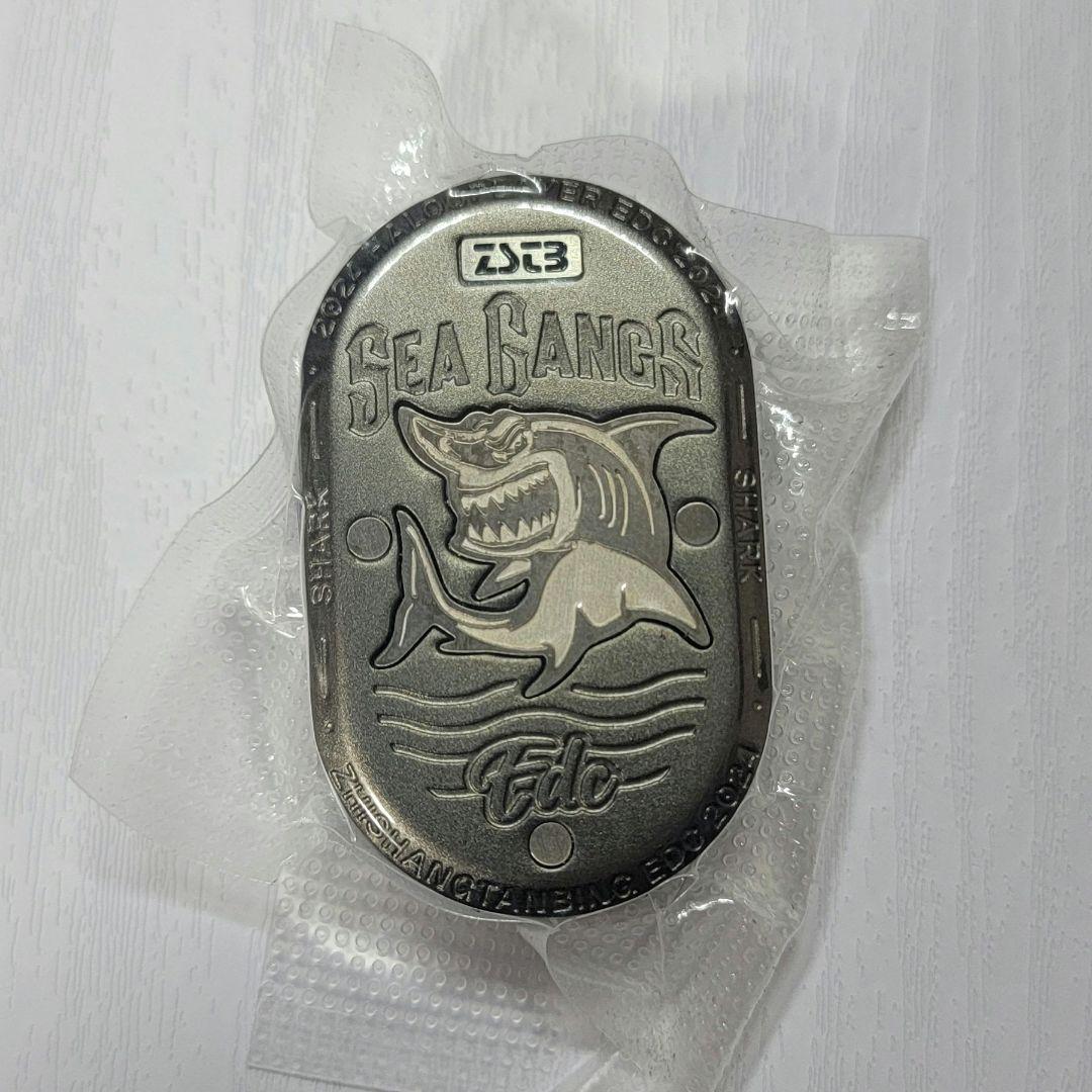 新品 新色グレー フィジェットトイ スライダー EDC Shark シャーク