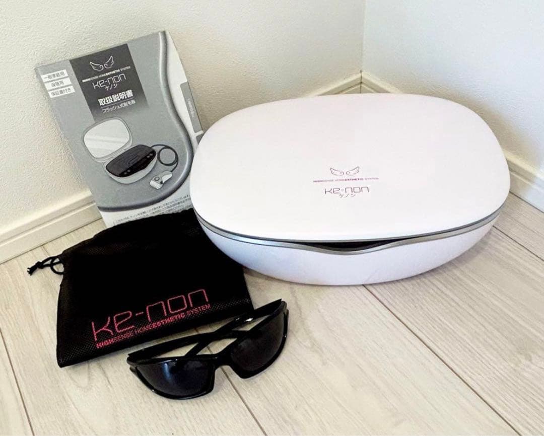 mochiko様Dysonドライヤーブラック本体とアタッチメント箱購入時の付属品