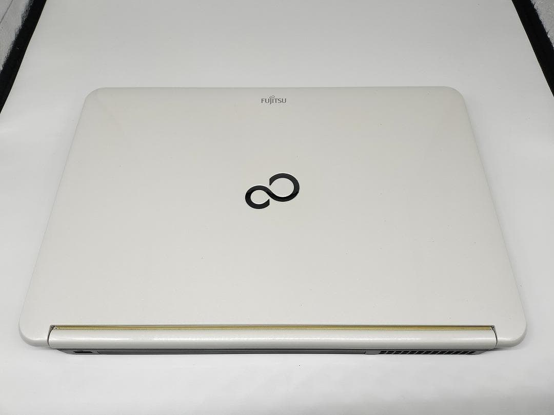 FUJITSU】爆速 Core i7/新品SSD128GBノートパソコン D6