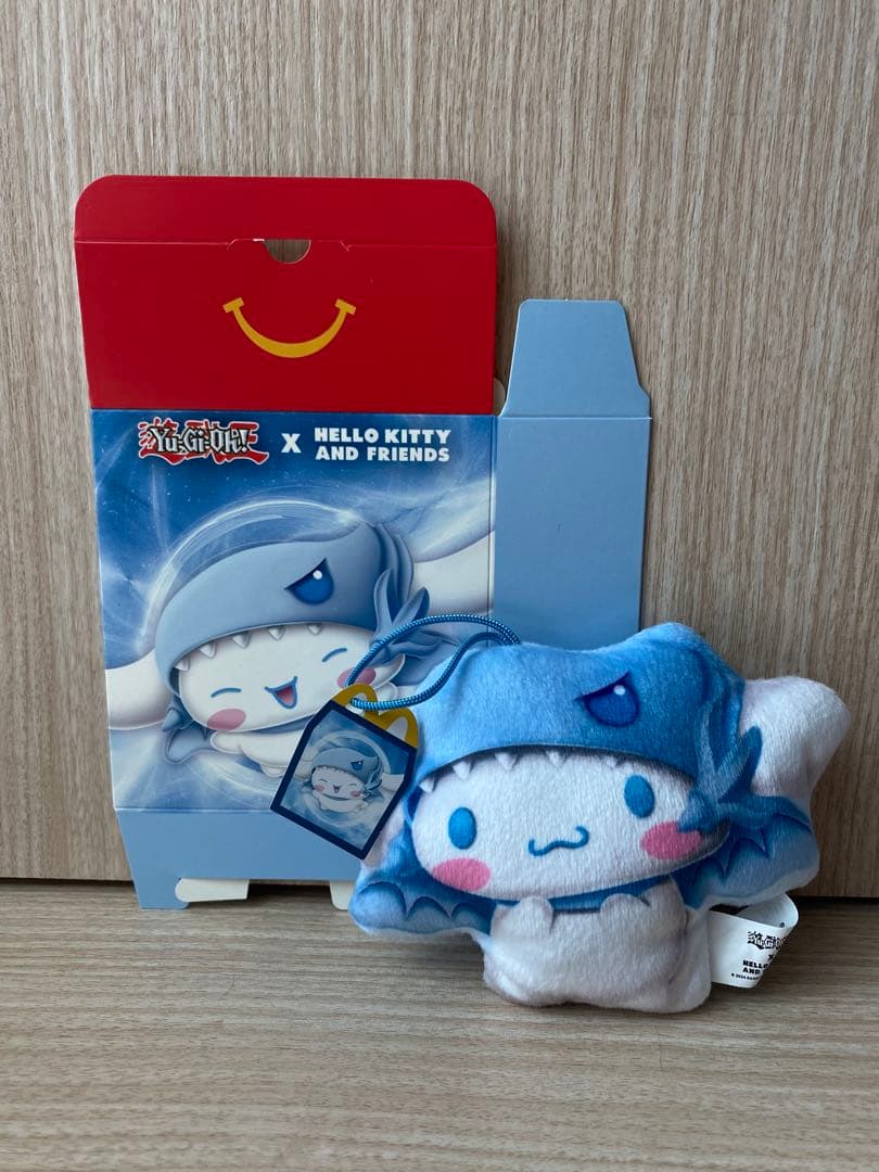 中島健人使用】マクドナルド シナモロールx遊戯王ブルーアイズホワイト