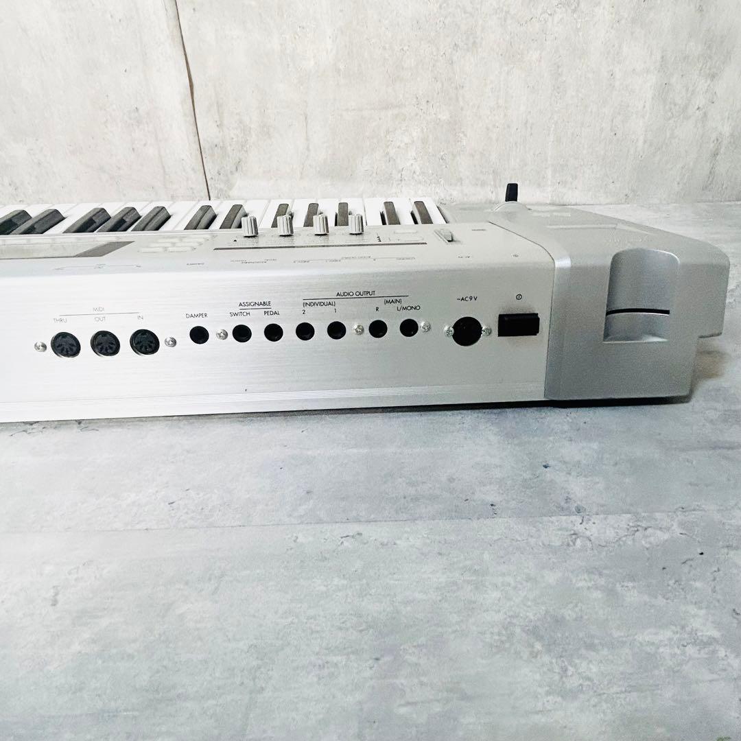 名機 KORG コルグ TRITON LE 61鍵盤 シンセサイザー 動作品 - メルカリ