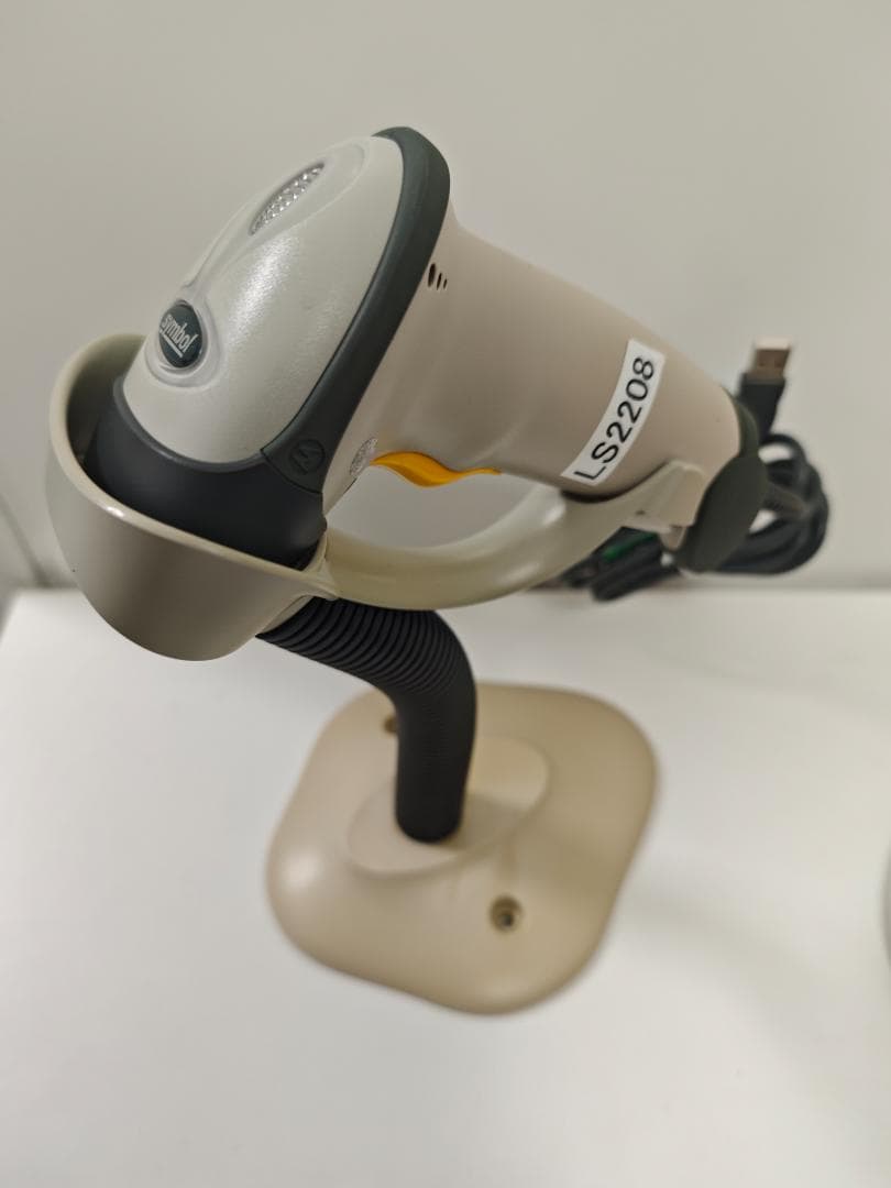 Symbol LS2208 バーコードスキャナー USB接続 スタンド付 Amazon | Zebra/Motorola Symbol LS2208 ハンドヘルドバーコード