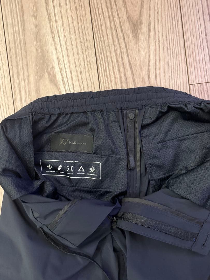 ぱと様専用)H.I.P by SOLIDO ナイロンストレッチスーツ（黒） - メルカリ