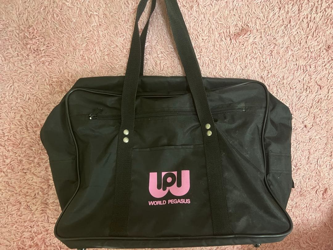 ワールドペガサスワッペスクールバッグ黒ピンク旧型 廃盤カラー