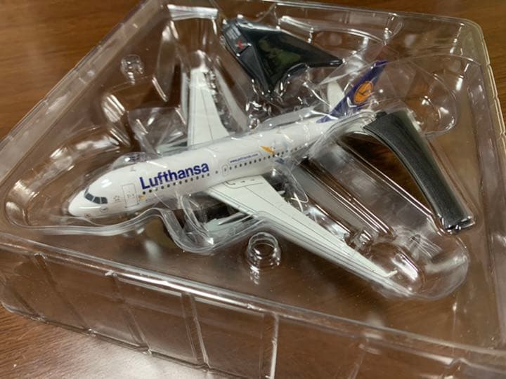 1/200 ルフトハンザ A319-100 特別ペイント - メルカリ