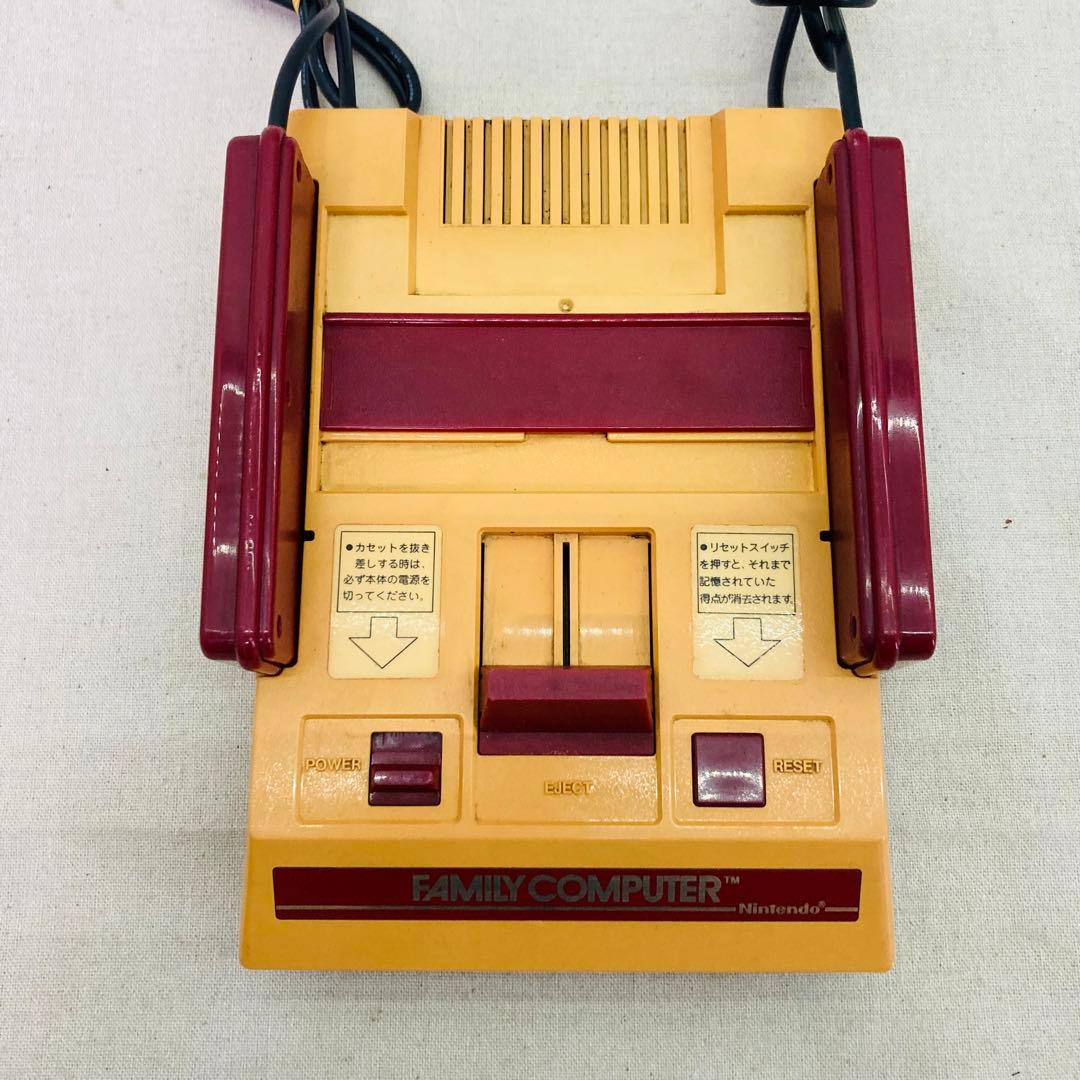 現状品／レトロ Nintendo 任天堂 ファミリーコンピュータ 2P四角ボタン