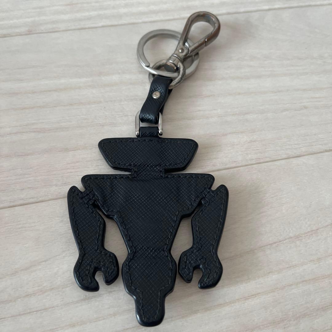 PRADA ロボット レザーキーホルダー