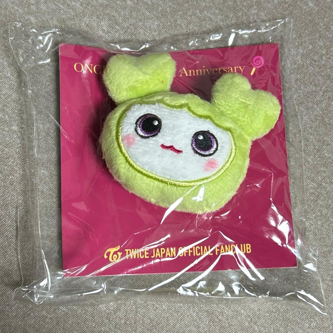 TWICE ぬいぐるみバッチ Baby JEONGVELY - メルカリ