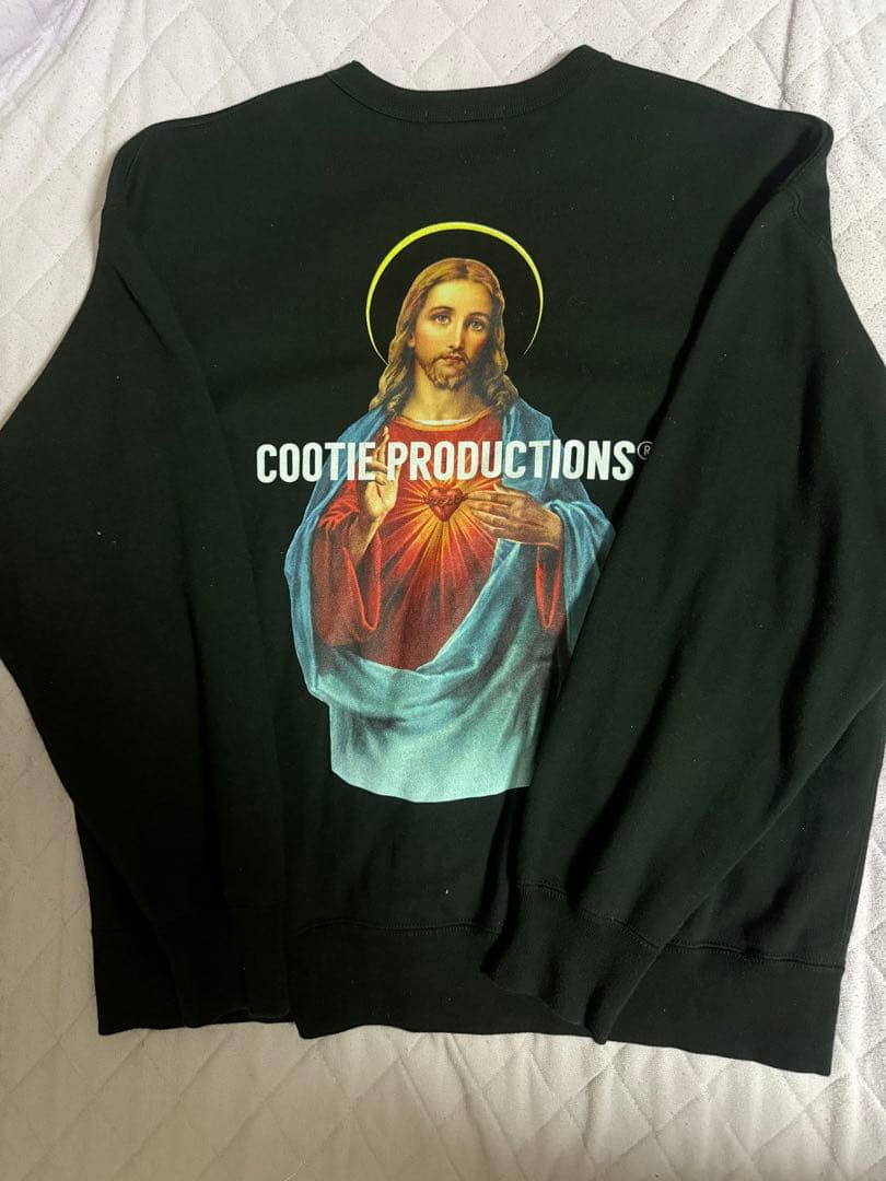 トップス cootie Print Crewneck Sweatshirt (JESUS) COOTIE / Print Crewneck Sweatshirt (JESUS)
