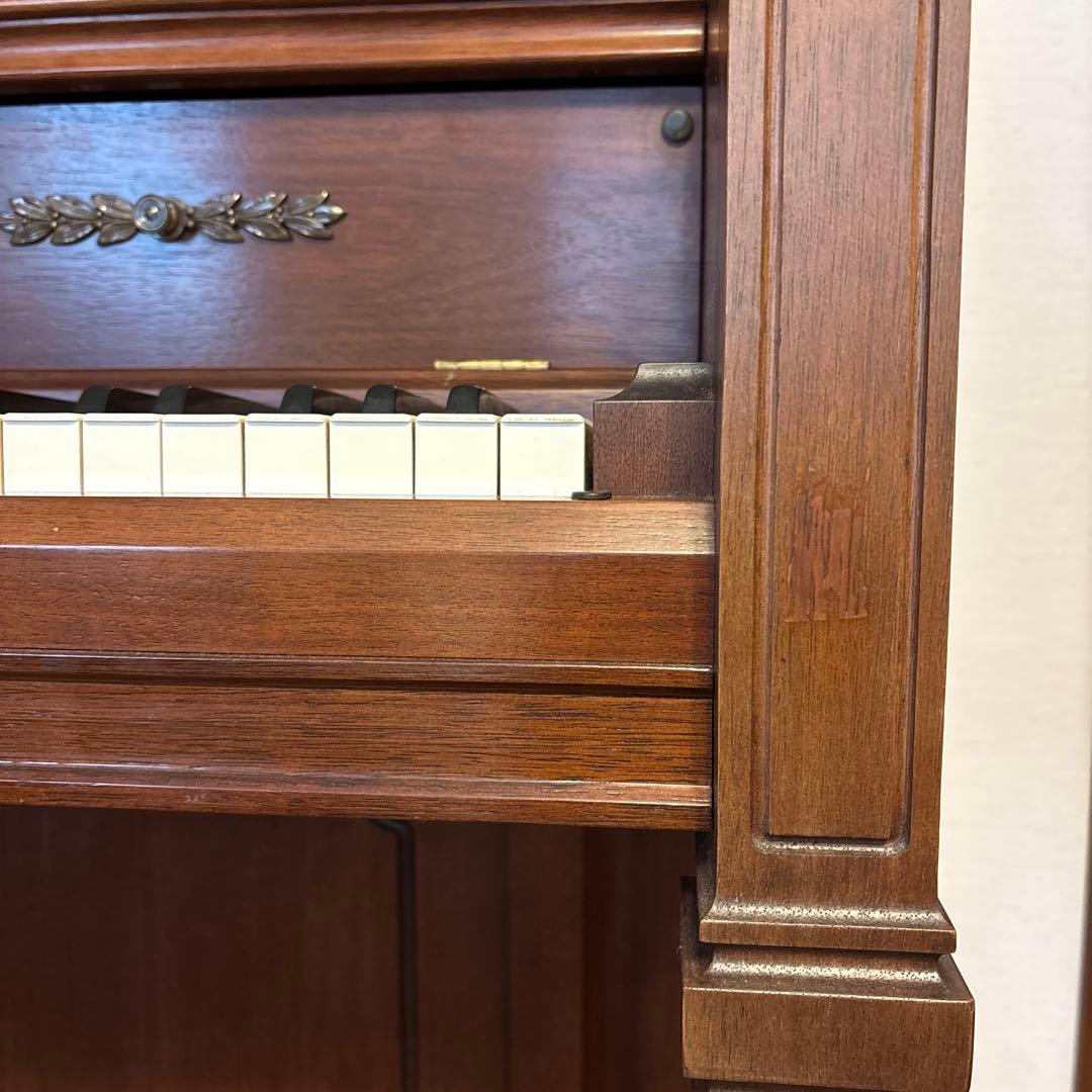 R.7年11月調律・整調済】 KAWAI ピアノKL-62WI 椅子他付属品