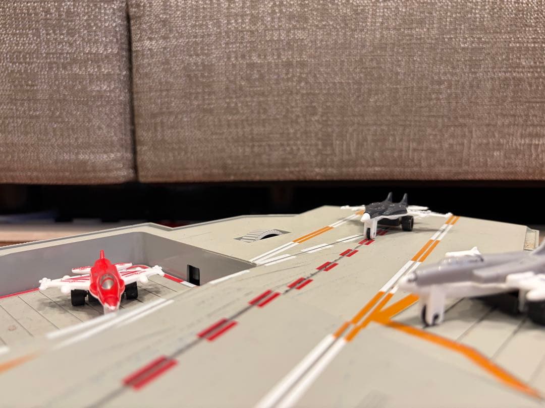 アメリカ 空母母艦モデル 30インチ 音声効果付き