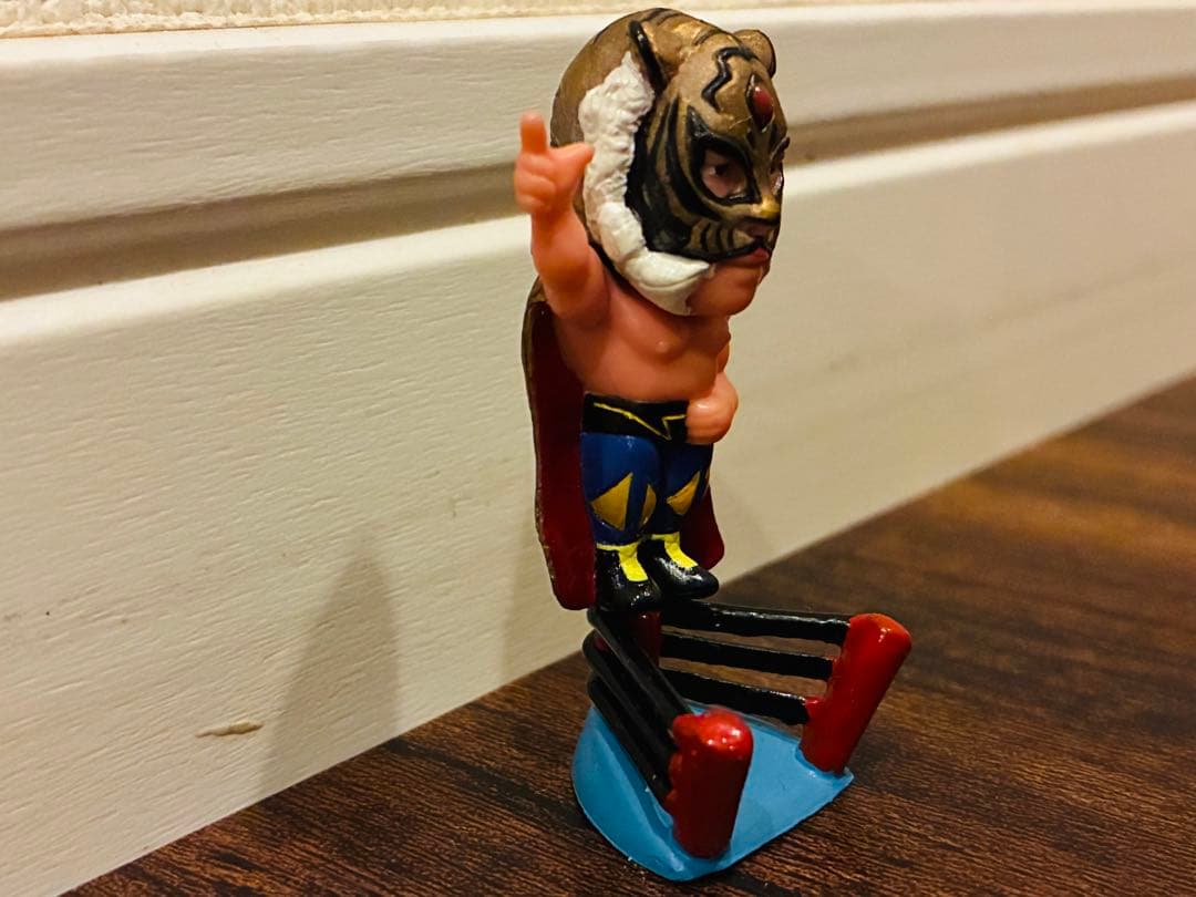 レア プロ格ヒーローズvol,1 新日本プロレス 初代タイガーマスク