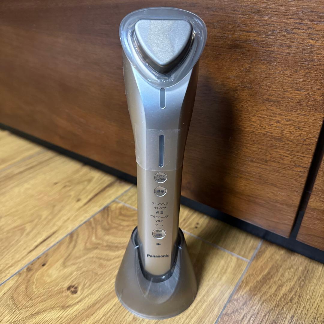 Panasonic 美顔器 充電器付き 詳細情報 リフトケア☆美顔器 バイタリフト RF EH-SR85 | フェイスケア
