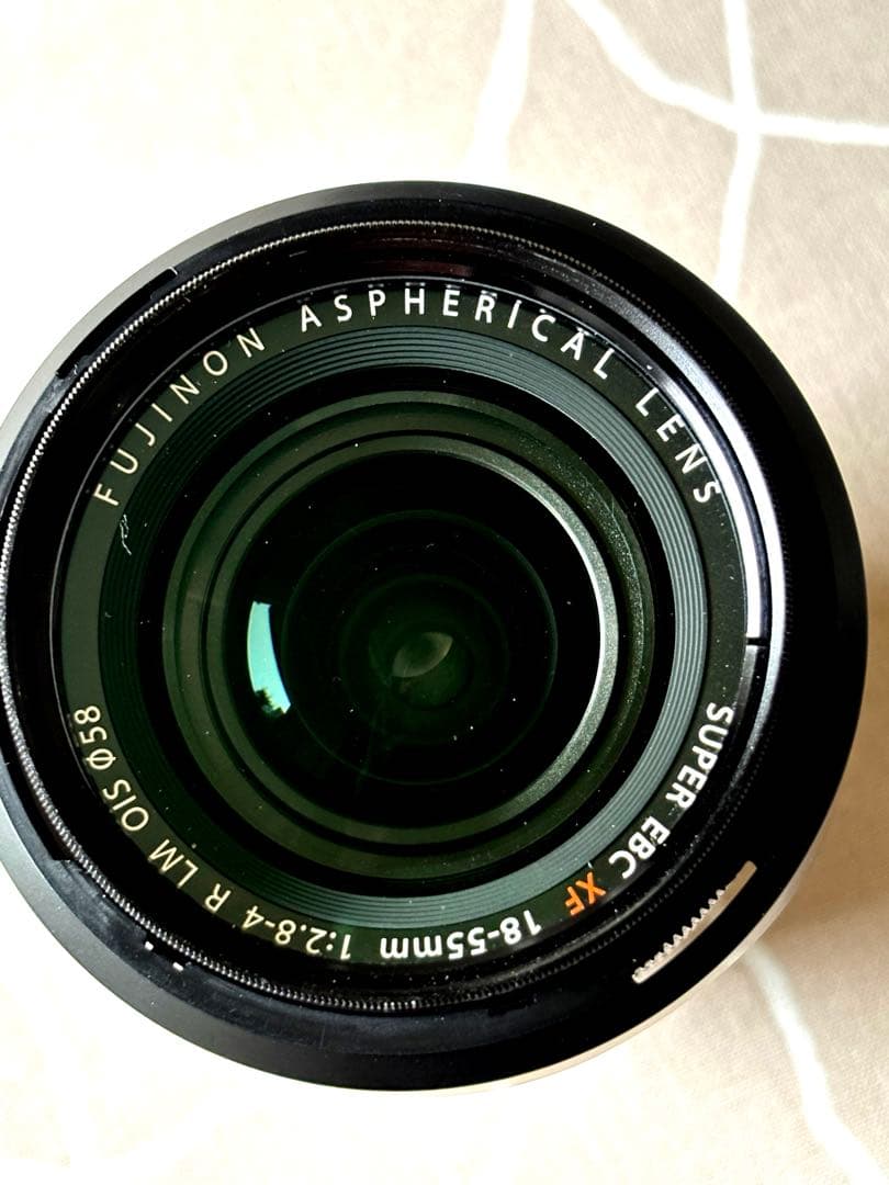 富士フイルム　FUJINON XF18-55 f2.8-4
