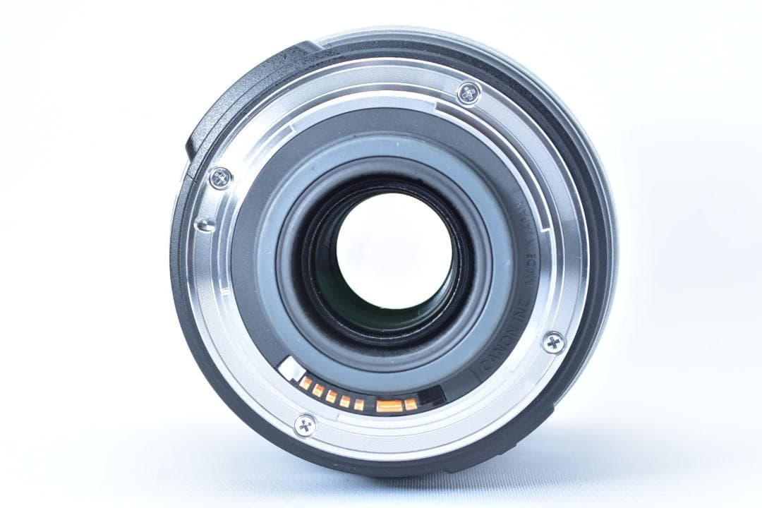 【軽量望遠レンズ】Canon EF-S 18-200mm F3.5-5.6 IS