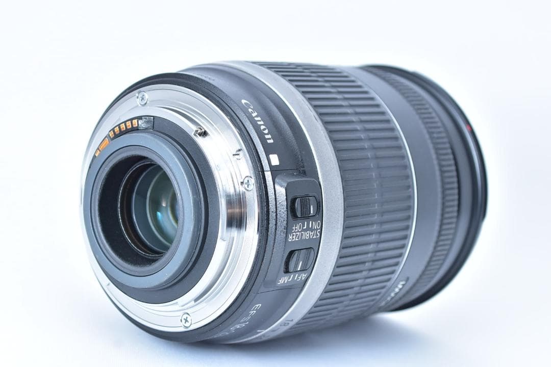 【軽量望遠レンズ】Canon EF-S 18-200mm F3.5-5.6 IS