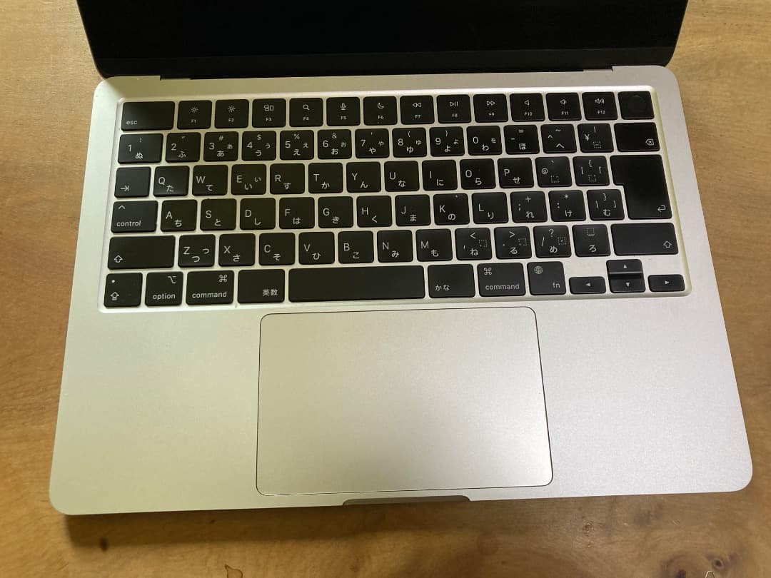Apple MacBook M2 13.6inch 本体