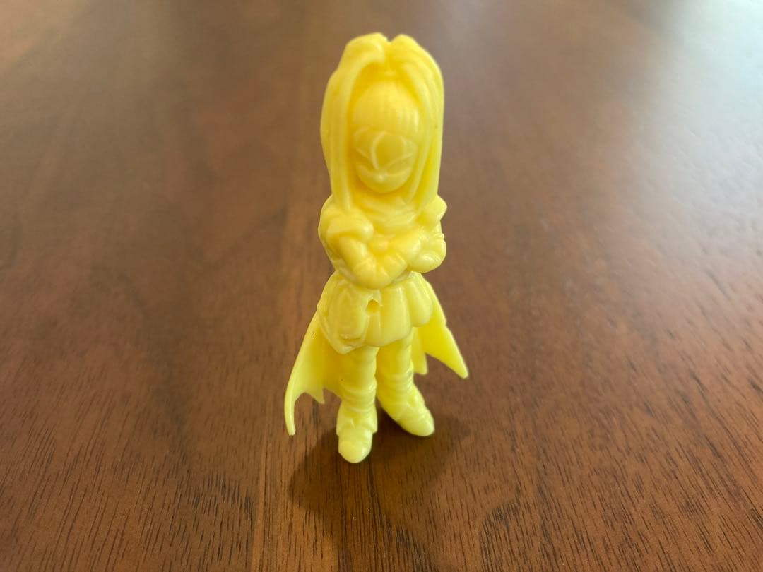 ドラゴンクエストⅥ 消しゴム　バーバラ　黄色 ドラゴンクエストⅥ 消しゴム バーバラ 黄色