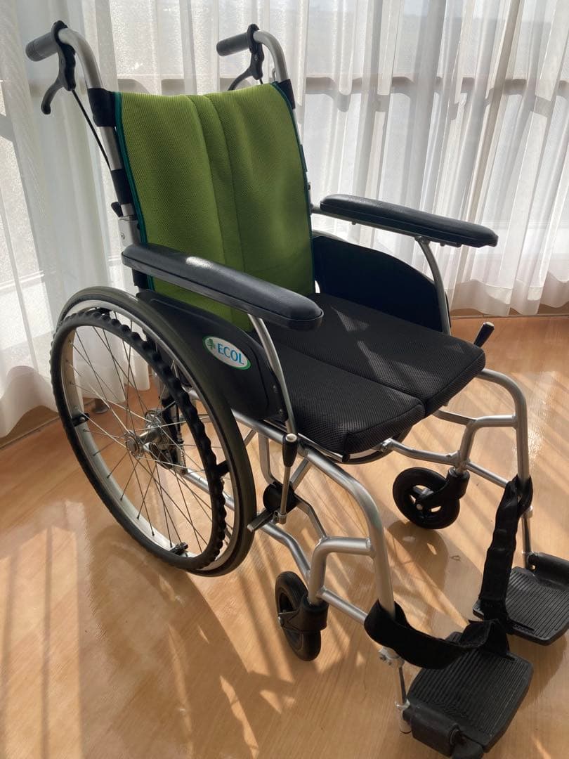 日進医療機器　エコールチェアライト　自走用車椅子 日進医療器 エコールチェアライト 自走 ｜ 車いす（自走）のレンタル