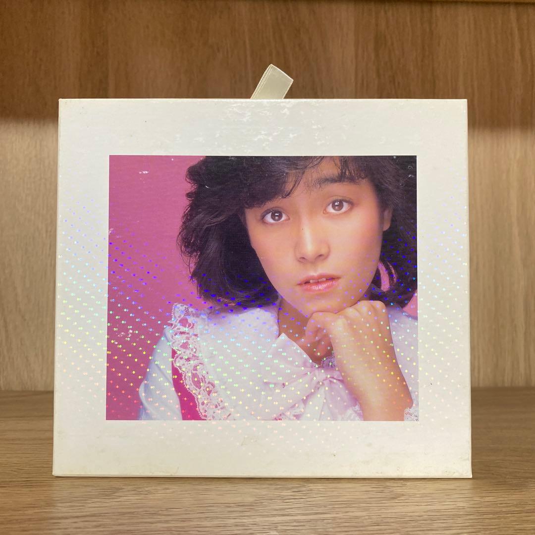 柏原よしえプレミアム・ボックス　CD6枚＋DVD1枚組 Amazon.co.jp: 柏原芳恵 プレミアムBOX: ミュージック