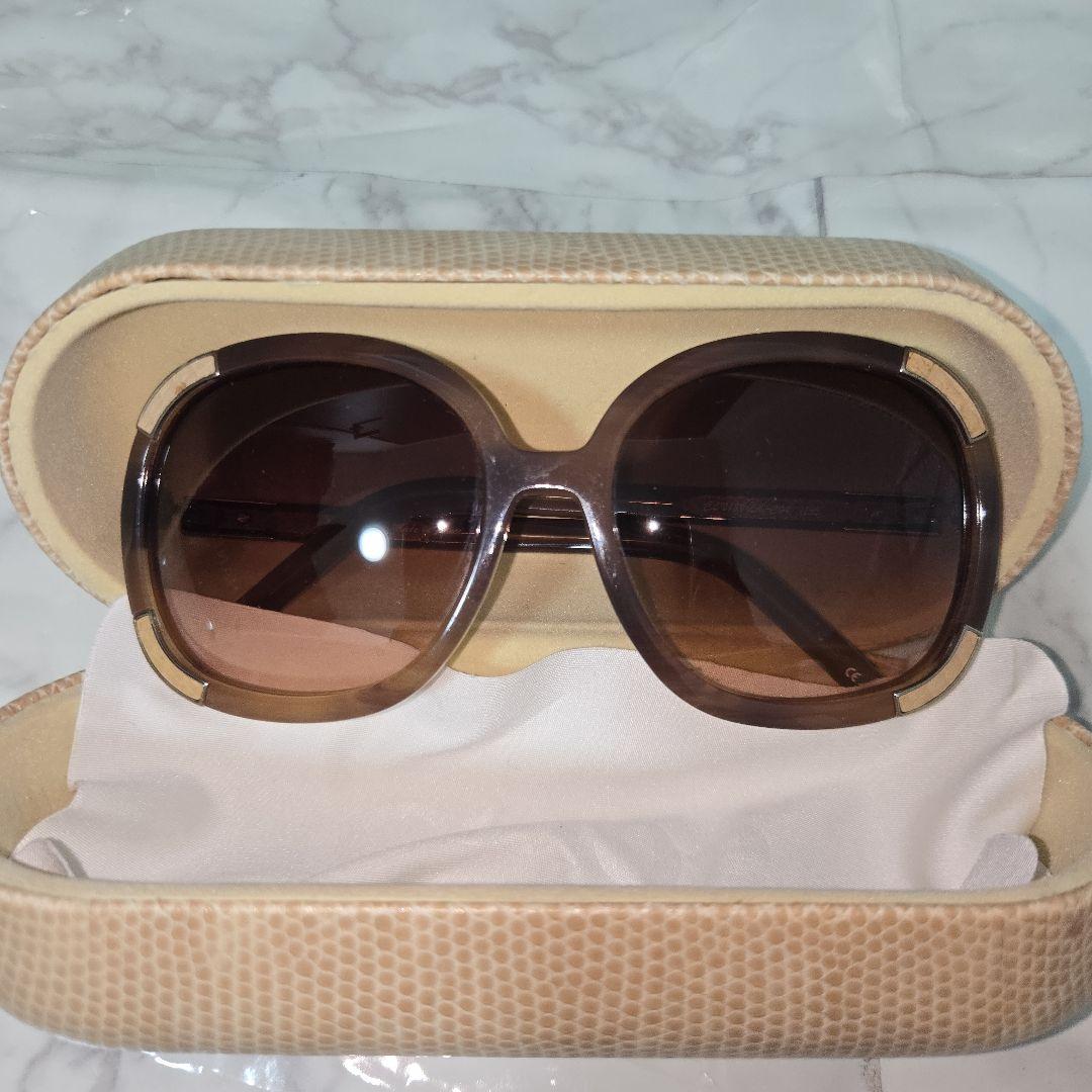 Chloe クロエ ブラウンラウンド型サングラス ケース付き